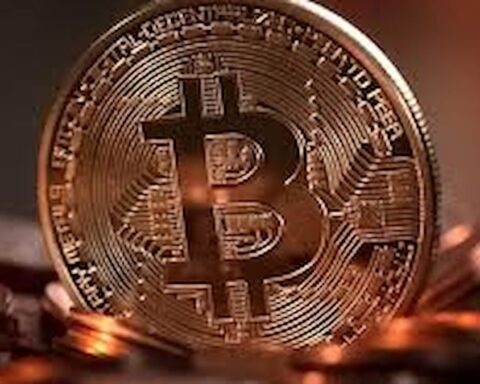 Bitcoin, 74 Bin Doları Geçerek Yeni Bir Zirveye Ulaştı