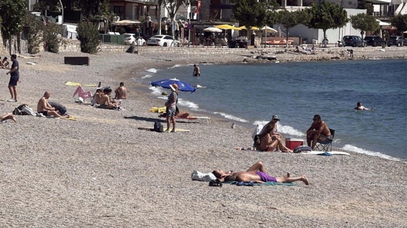 Bodrum'da Sıcak Hava ile Plajlar Dolu, Yerli ve Yabancı Turistler Akın Etti