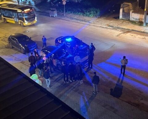 Bursa'da Sopalı Kavgada Üç Genç Yaralandı