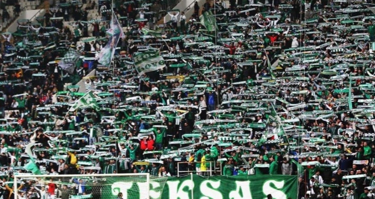 Bursaspor, 1. Lig'e Yükselerek Rekor Seyirci Sayısıyla Dikkat Çekti