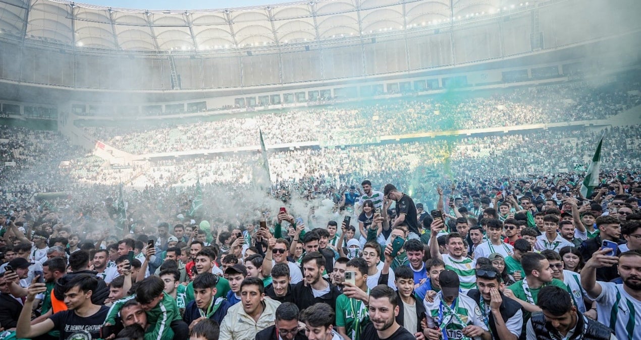 Bursaspor'un 1. Lig'e Yükselmesi İçin Kader Maçı Geldi