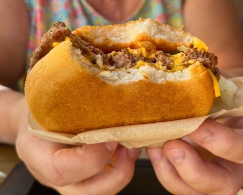 Carl’s Jr. Türkiye Operasyonları, ABD’deki İflas Sürecinden Etkilenmeyecek