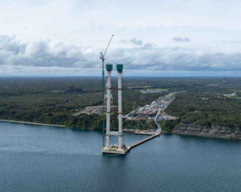Chiloe Adası’nın Ana Karaya Bağlanmasını Sağlayacak Dev Köprü İnşası Devam Ediyor