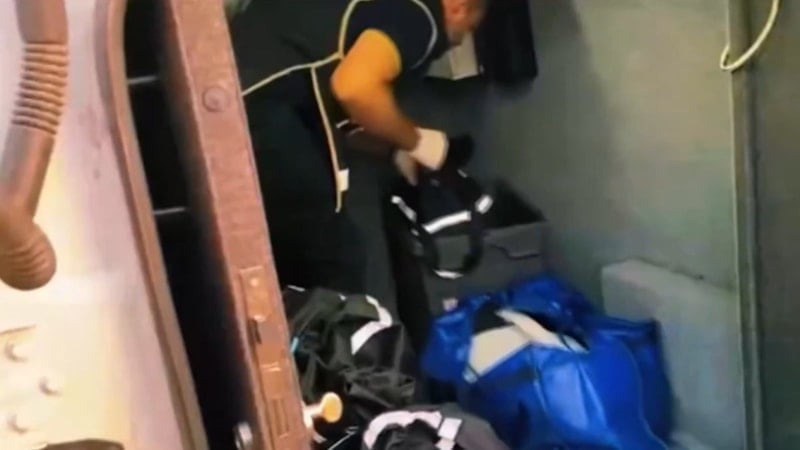 Cizre'de 590 milyon lira değerinde kaçak altın ve döviz ele geçirildi