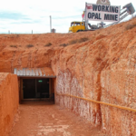 Coober Pedy'de yer altı yaşamı: sıcaklardan kaçışın alternatifleri