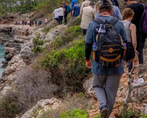 Dağ Boşanması: Uzmanlar Çiftlere Dikkatli Olmaları İçin Uyarıyor