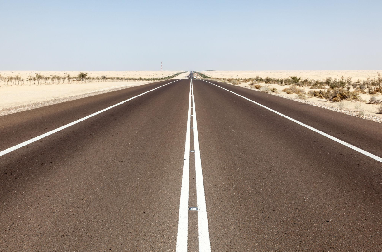 Dünyanın En Uzun Düz Yolu: 240 Kilometre Hiçbir Viraj Yok