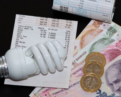 Elektrikli Cihazların Yüksek Enerji Tüketimi: Buzdolapları ve Isıtıcılar Öne Çıkıyor