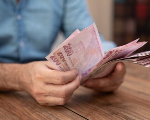 Emekliler için seyyanen zam beklentisi 2027’de gerçekleşebilir