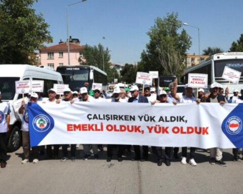 Emeklilerin Seyyanen Zam Talebi Yargıtay Destekli Gelişmelerle Gündemde