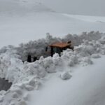 Erzincan'da kar kaplanları, zorlu hava koşullarında mücadeleye devem ediyor