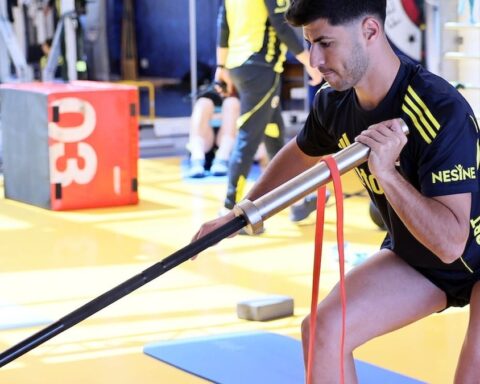 Fenerbahçe, Başakşehir Maçı Hazırlıklarına Teknik Direktör Tedesco Yönetiminde Devam Ediyor