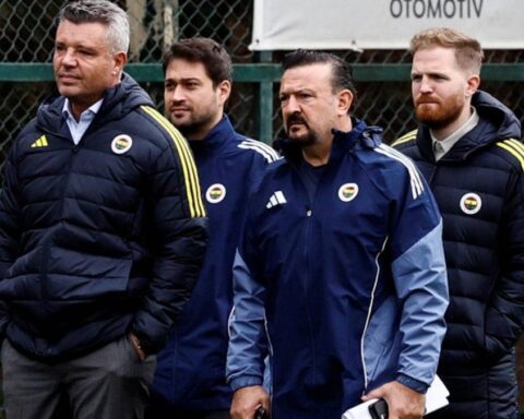 Fenerbahçe Yönetim Kurulu Olağanüstü Toplantı Kararı Aldı
