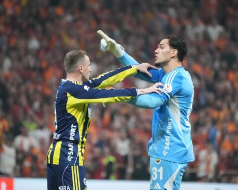 Fenerbahçe’de Ederson'un Ayrılık Talebi: 22 Milyon Euro İstiyor