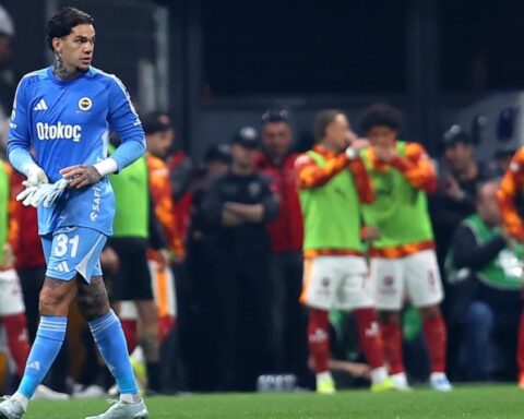 Fenerbahçe’de Tedesco’nun Görevine Son Verildi, Ederson’a Para Cezası Uygulandı