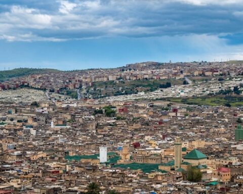 Fes Medinesi: Tarihi Sokaklarıyla Araçsız Şehir Kültürünün Örneği