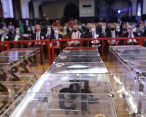 Galatasaray başkanlık seçim tarihi 16 Mayıs 2026 olarak belirlendi