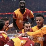 Galatasaray, Fenerbahçe'yi 3-0 mağlup ederek liderliğini güçlendirdi