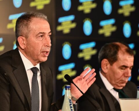 Galatasaray İkinci Başkanı Öztürk: "Şampiyon olacağımıza inanıyoruz"