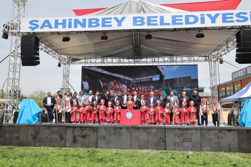 Gaziantep’te Çocuk Mehteran Takımının Gösterisi Büyük İlgi Topladı