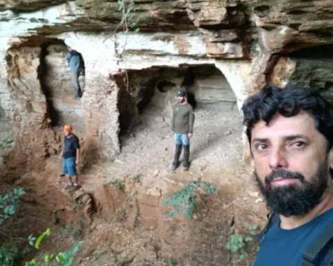 Gizemli Kaya Oluşumu: İnsan Müdahalesi İhtimali Üzerinde Duruş Alındı