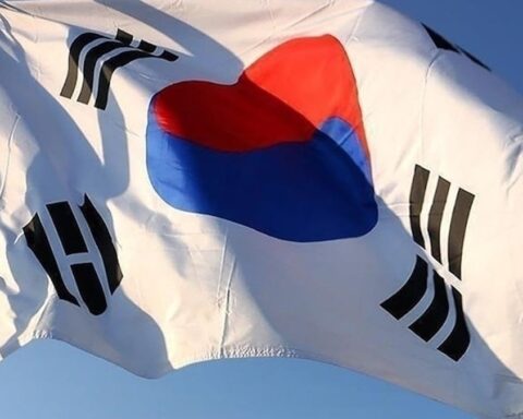 Güney Kore'nin Nükleer Politika Girişimleri Uluslararası Denetim Altında Yürütüldü