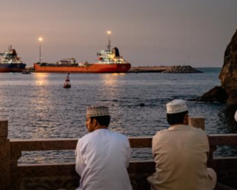 Hürmüz Boğazı'nda Kripto Para Dolandırıcılığına Düşen Şirketler