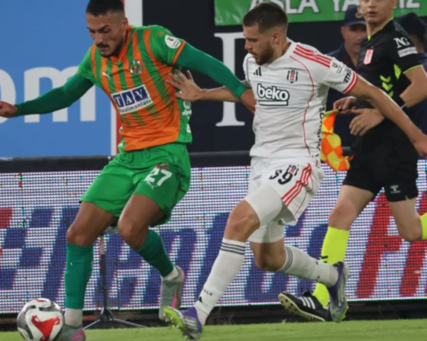 İbrahim Kaya'nın Başarılı Performansı Süper Lig'de Dikkat Çekiyor