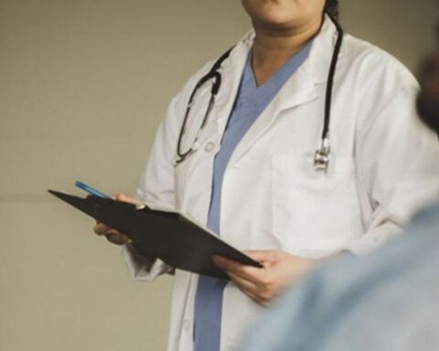 İngiltere'nin Sağlık Sistemi Zor Durumda: Doktorların Yerine Hemşireler Görev Alıyor