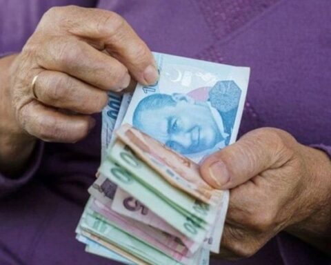 İş Bankası'ndan emeklilere Nisan 2026 için 25.000 TL'ye varan promosyon paketi