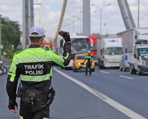 İstanbul'da Maraton Nedeniyle Kapalı Yollar ve Trafik Düzeni Değişiklikleri