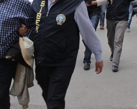 İstanbul'da yasadışı bahis şebekesine yönelik operasyonda 11 kişi yakalandı