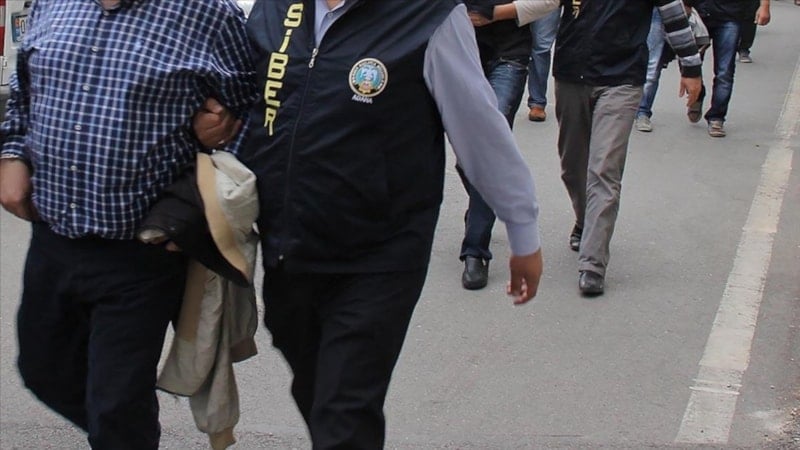 İstanbul'da yasadışı bahis şebekesine yönelik operasyonda 11 kişi yakalandı