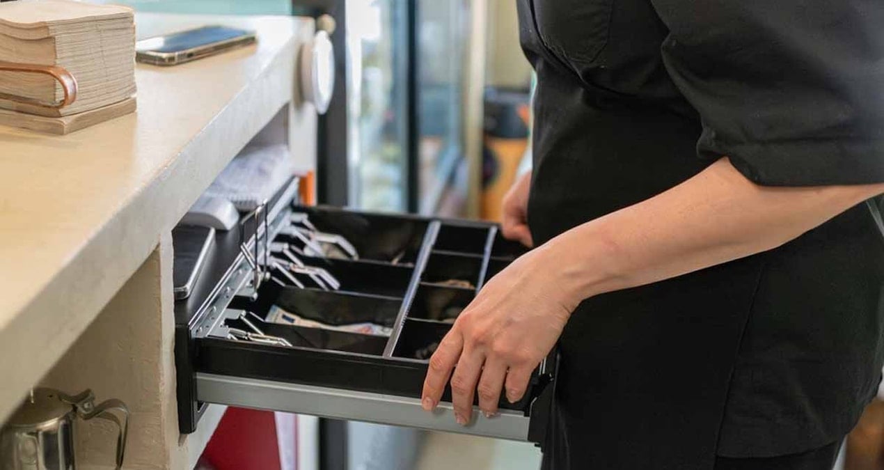 İsveç'te Yeni Nakit Yasası Tartışmaları Devam Ediyor