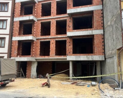 Kastamonu'da İnşaatta İşçi, Mutfağa Ait Tüpün Düşmesiyle Hayatını Kaybetti