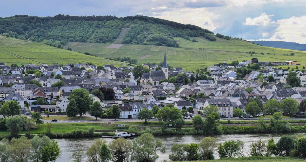 Köyde Yeni Sakinlere Ücretsiz Konut ve İstihdam Fırsatı Sunuluyor