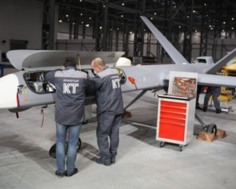 Kronstadt iflasın eşiğinde: Ukrayna savaşı ve yaptırımlar süreci derinleştiriyor