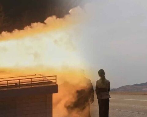 Kuzey Kore'den Askeri Kapasiteyi Artıran Yeni Silah Testleri