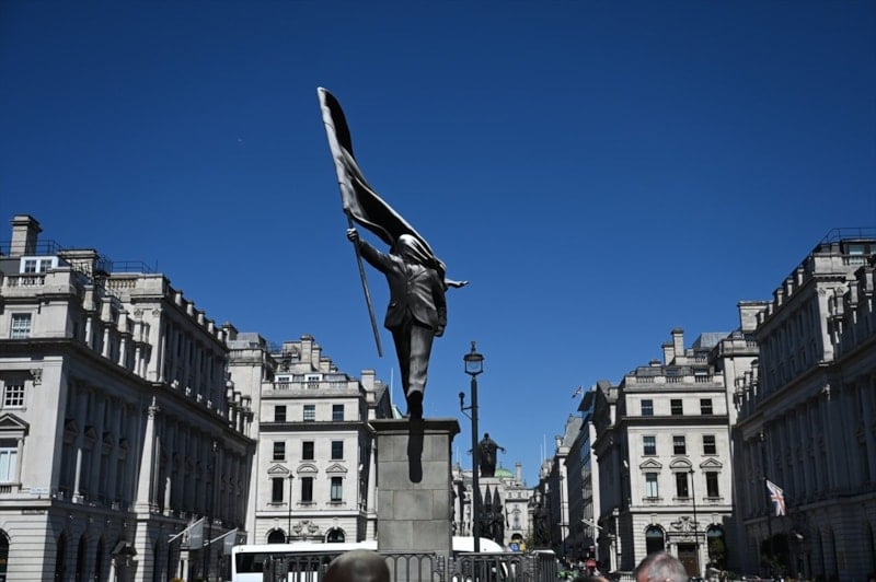 Londra'da Banksy'nin Yeni Eserinin Görüntüsü Gösterildi