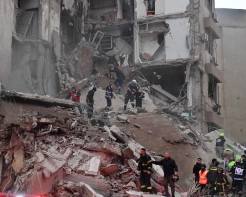 Lübnan'da İsrail Saldırıları Sonrası Ölü Sayısı 112'ye Ulaşırken Yaralı Sayısı 837 oldu