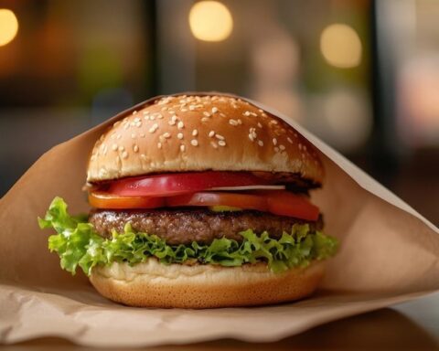 Maliyet Basıncı Küçük Hamburger Zincirlerini Zorluyor