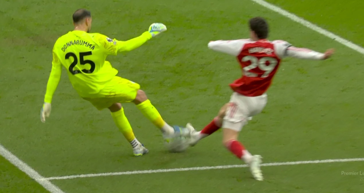 Manchester City'nin Kalecisi Donnarumma'nın Hatası Arsenal'e Puan Kazandırdı