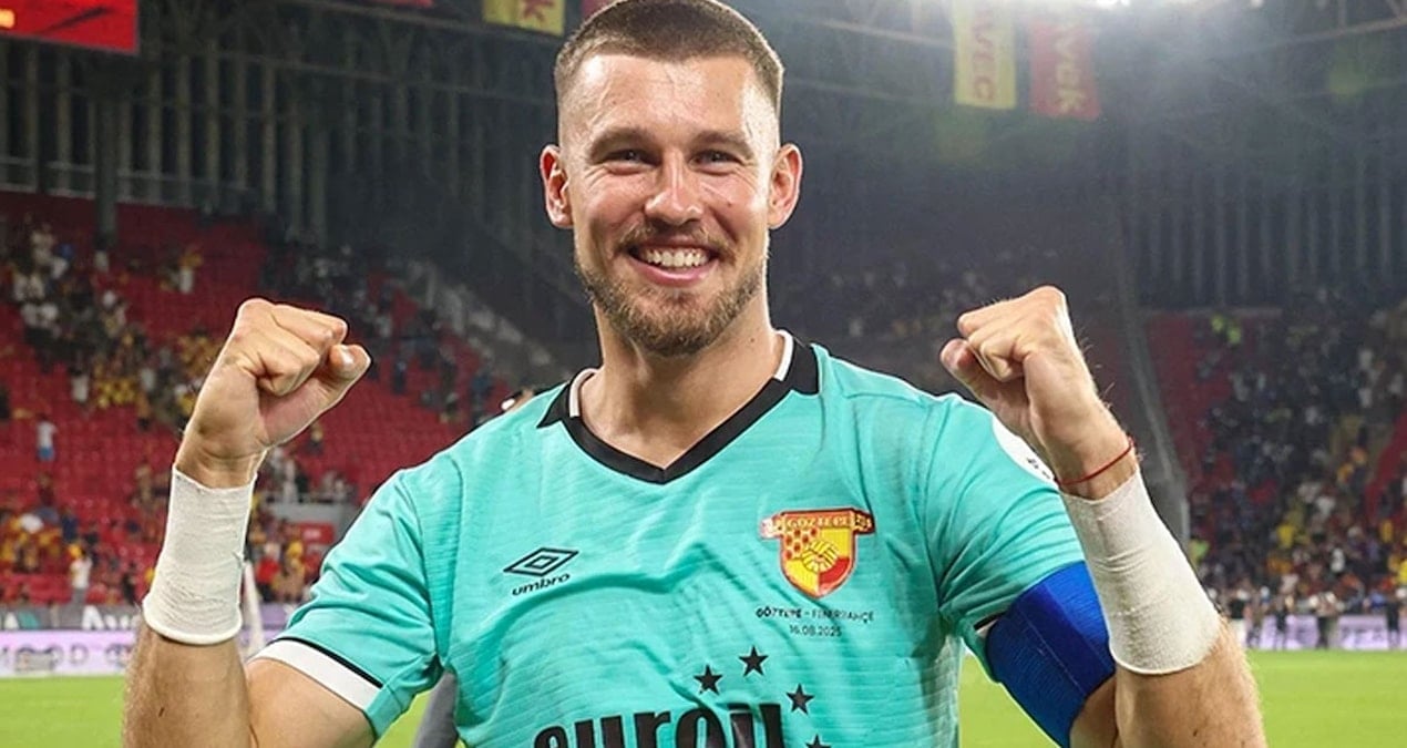 Mateusz Lis'in Lech Poznan'a transferi için Göztepe'yle görüşmeler yapılıyor