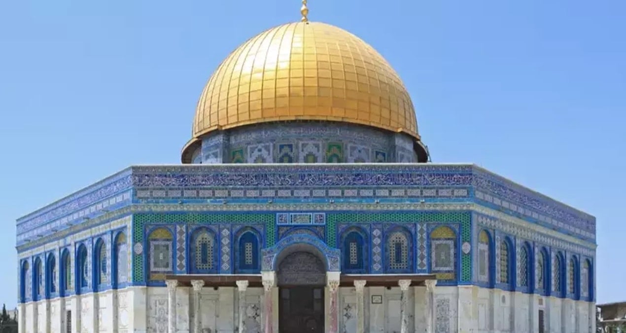 Mescid-i Aksa 41 Gün Sonra Yeniden İbadete Açıldı
