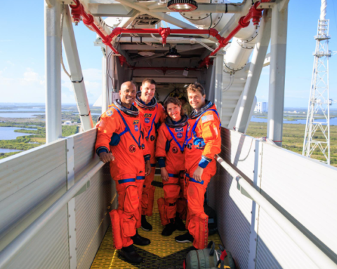 NASA'nın Ay'a Tarihi Görevi İçin Artemis 2 Roketi Bu Gece Fırlatılacak