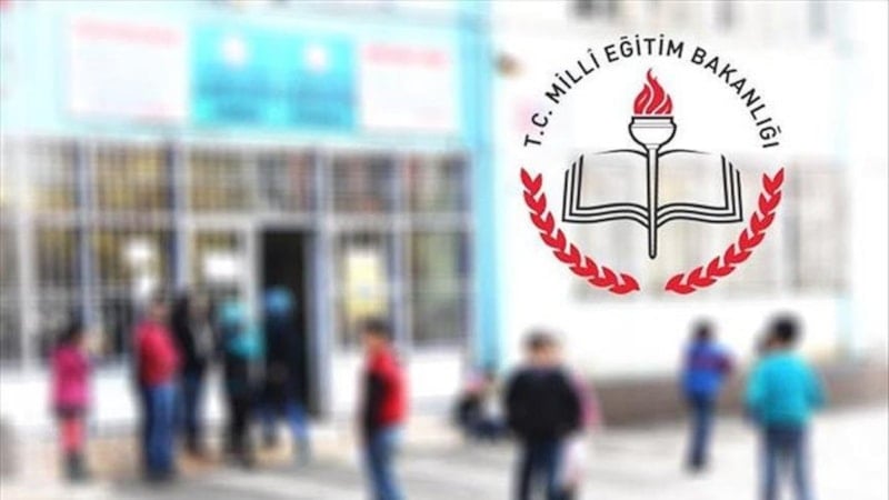 Okulların Tatil Durumu Veliler ve Öğrenciler Tarafından Merak Ediliyor