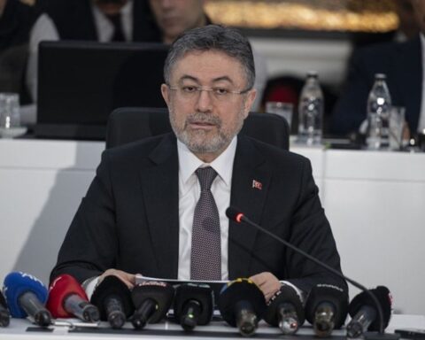 Orman Yangınlarıyla Mücadelede Güçlü Koordinasyon ve Sıfır Tolerans İlkesi Vurgusu