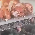 Panama'da kritik köprüde yakıt tankeri patladı: 1 ölü, çok sayıda yaralı