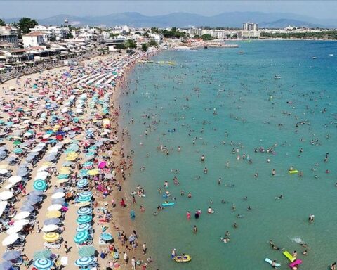 Savaşın Etkisiyle Türkiye'nin Turizm Sezonu Geç Başlayacak