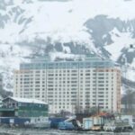 Sert İklim Koşullarında Hayat Bulan Sıradışı Bir Toplum: Whittier Kuleleri